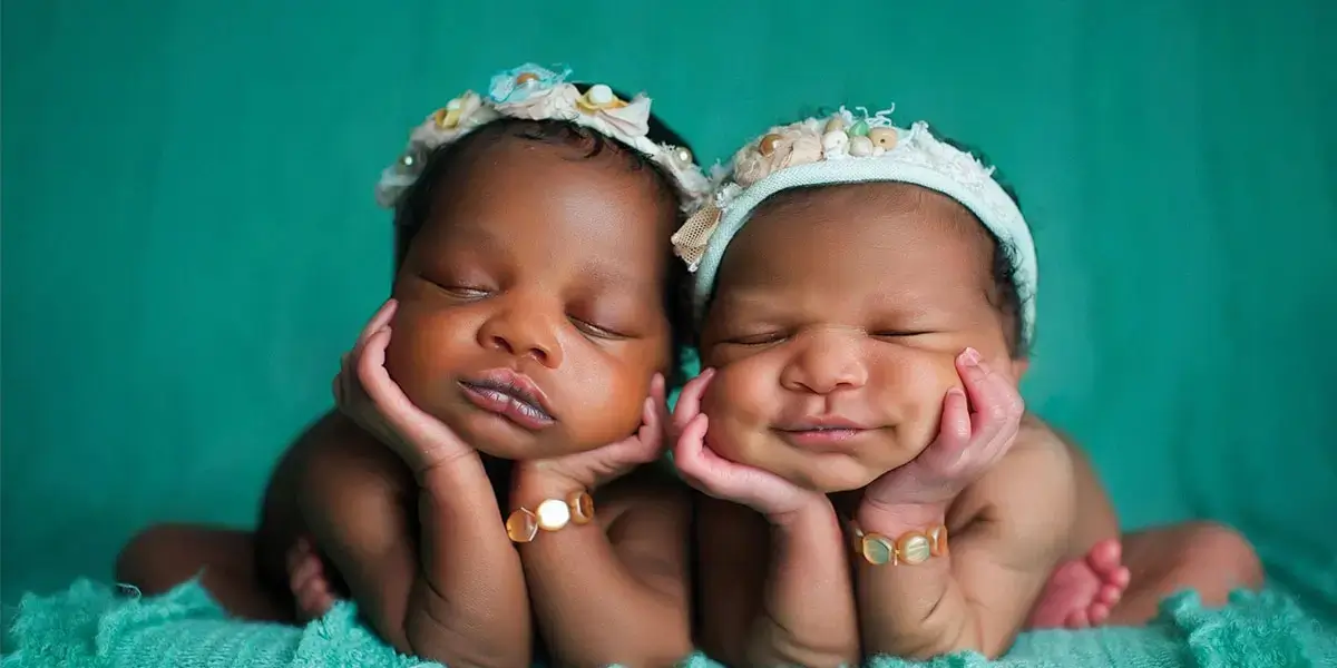 Make images of twin babies look special